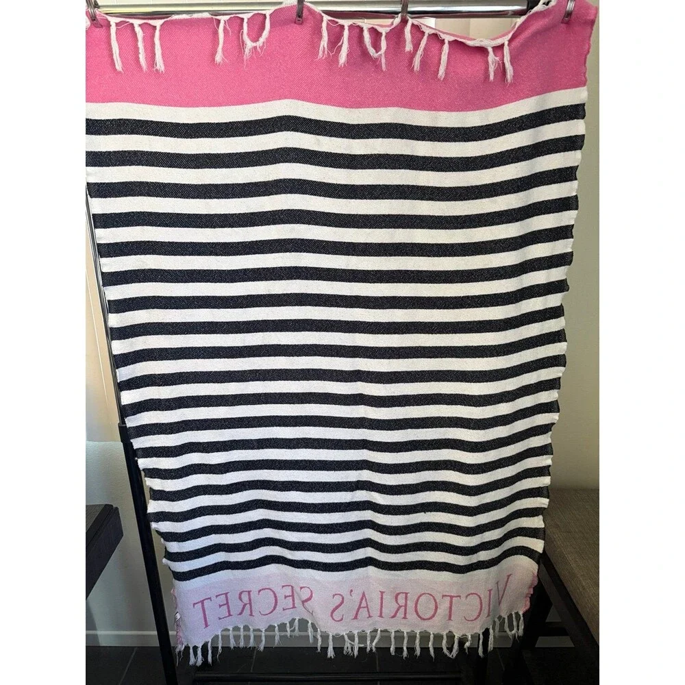 Victorias Secret Beach Blanket Throw Black/White/Pink Striped w/Logo 40X56